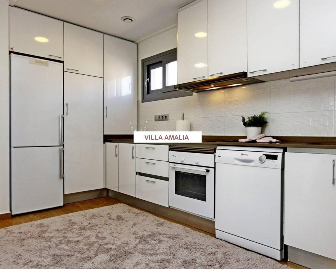 Beach Apartment Amalia Торевьиа Экстерьер фото