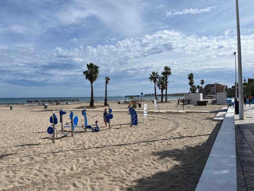 Beach Apartment Amalia Торевьиа Экстерьер фото